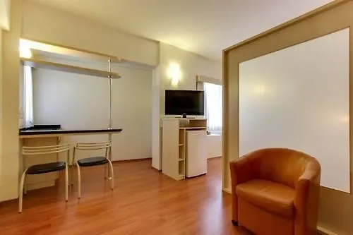 Hotel Express Terminal Tur - Rodoviaria Porto Alegre 3*,